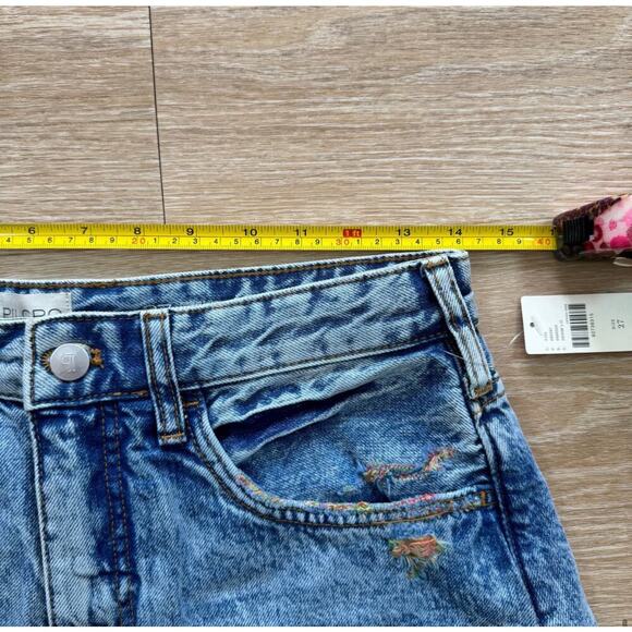 Pilcro Jean Shorts - Size 27 - Picture 8 of 10